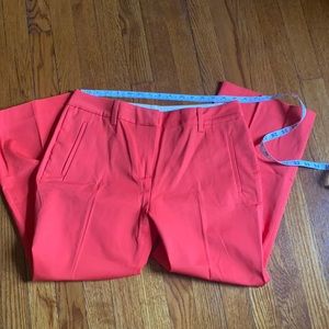 Soft Surrounding  cropped pants.